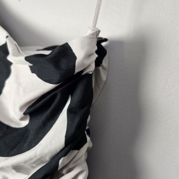 Abercrombie & FItch Black White Abstract One Shoulder Cut Out Maxi Dress Medium - Picture 5 of 11